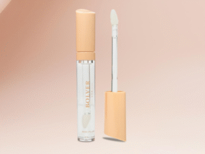 استون سائل بتركيبة خفيفة ولمسة ناعمة تمنح الشفاه لوناً جذاباً ومتناسقاً 💄يجف بثبات مريح دون إحساس بالجفاف، ليبقى اللون أنيقاً لساعات طويلة ✨ اختيار مثالي لإطلالة هادئة وجذابة في كل الأوقات 🌷