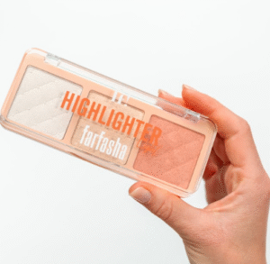 ✨ هايلاتر فرفشة ✨لمعة ناعمة تعطيك إشراقة طبيعية بدون مبالغة 💫
قوامه خفيف وسهل الدمج، يذوب على البشرة ويبرز الملامح بشكل أنيق.
ثابت لفترة طويلة، وما يبين خطوط ولا مسام ✨
مناسب لكل الإطلالات: اليومية والسهرة 💖

📌 ينعكس الضوء بطريقة تخليك تلمعي من أول لمسة
📌 يناسب كل ألوان البشرة