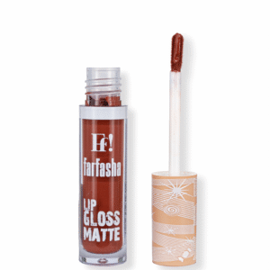 مات مخملي ثابت… لون يثبت من أول لمسة ويعطي شفايفك لمسة أنثوية ناعمة بدون تكتل ولا جفاف. خفيف، راقي، وفيه ريحة منعشة تخلي تجربته أجمل. 💄 ثبات طويل 💄 ملمس مخملي مريح 💄 ألوان تناسب كل اللوكّات اختيار مثالي لكل يوم… ولمسة فرفشة ما تتقارن ✨