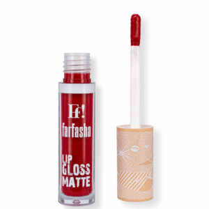 Lipgloss Matt – Farfasha مات مخملي ثابت… لون يثبت من أول لمسة ويعطي شفايفك لمسة أنثوية ناعمة بدون تكتل ولا جفاف. خفيف، راقي، وفيه ريحة منعشة تخلي تجربته أجمل. 💄 ثبات طويل 💄 ملمس مخملي مريح 💄 ألوان تناسب كل اللوكّات اختيار مثالي لكل يوم… ولمسة فرفشة ما تتقارن ✨